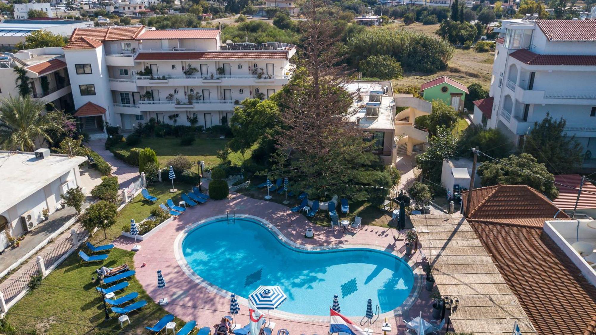 דירות פליראקי Casa Lyristis מראה חיצוני תמונה